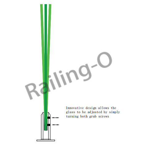 POOL FENCE SPIGOT SQUARE FLANGED 160mm